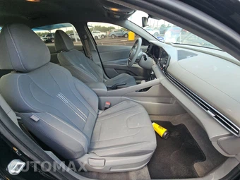 2023 Hyundai Elantra SEL - miniatura 8