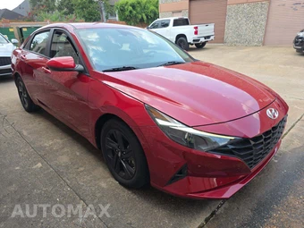 2023 Hyundai Elantra SEL - miniatura 4