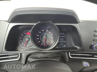 2023 Hyundai Elantra SEL - miniatura 12