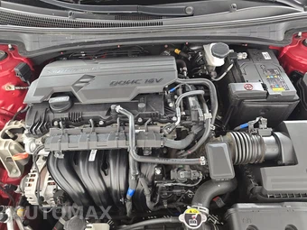 2023 Hyundai Elantra SEL - miniatura 16