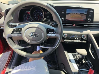 2023 Hyundai Elantra SEL - miniatura 10