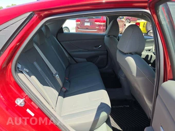 2023 Hyundai Elantra SEL - miniatura 16