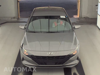 2023 Hyundai Elantra SEL – miniatura 2