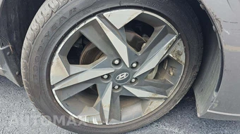 2023 Hyundai Elantra SEL – miniatura 25