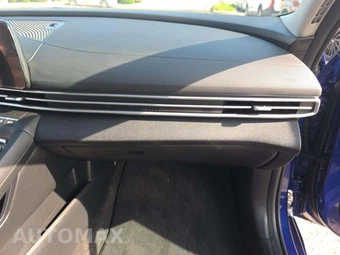 2023 Hyundai Elantra SEL - miniatura 16
