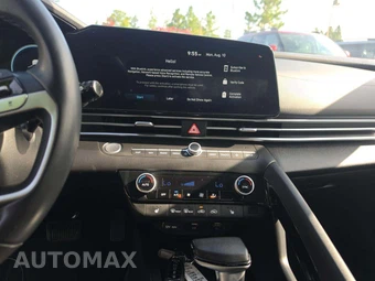 2023 Hyundai Elantra SEL - miniatura 7