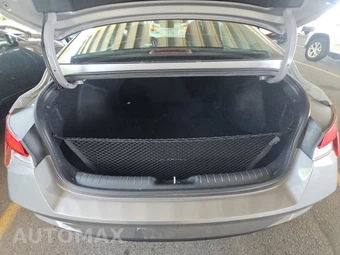 2023 Hyundai Elantra SEL - miniatura 16