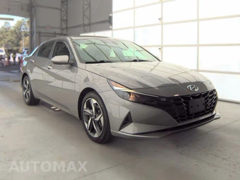 2023 Hyundai Elantra SEL - miniatura 3
