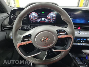 2023 Hyundai Elantra SEL - miniatura 10