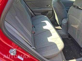 2023 Hyundai Elantra SEL - miniatura 16