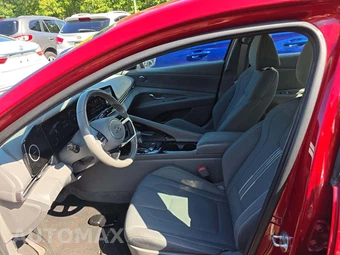 2023 Hyundai Elantra SEL - miniatura 6