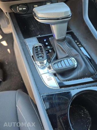2023 Hyundai Elantra SEL - miniatura 8