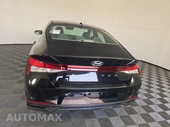 2023 Hyundai Elantra SEL - miniatura 5