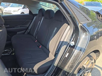 2023 Hyundai Elantra SEL - miniatura 13