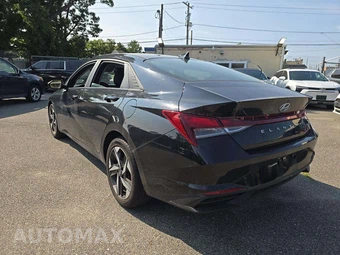 2023 Hyundai Elantra SEL - miniatura 2