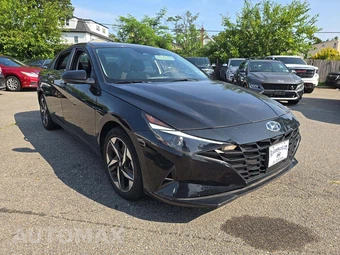 2023 Hyundai Elantra SEL - miniatura 4
