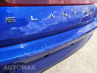 2023 Hyundai Elantra SEL - miniatura 24