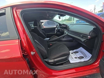 2023 Hyundai Elantra SEL - miniatura 18