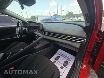 2023 Hyundai Elantra SEL - miniatura 19