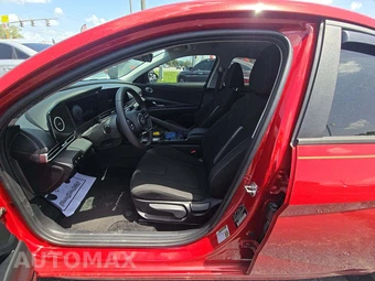 2023 Hyundai Elantra SEL - miniatura 6