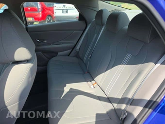 2023 Hyundai Elantra SEL - miniatura 13