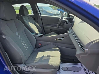 2023 Hyundai Elantra SEL - miniatura 18
