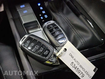 2023 Hyundai Elantra SEL - miniatura 8