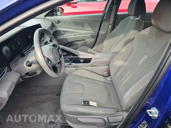 2023 Hyundai Elantra SEL - miniatura 7
