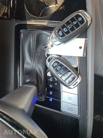 2023 Hyundai Elantra SEL - miniatura 8