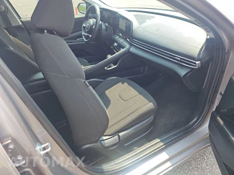 2023 Hyundai Elantra SEL - miniatura 14