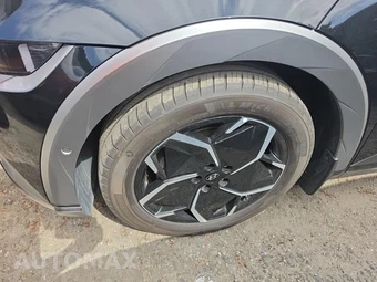 2023 Hyundai IONIQ 5 Limited - miniatura 17