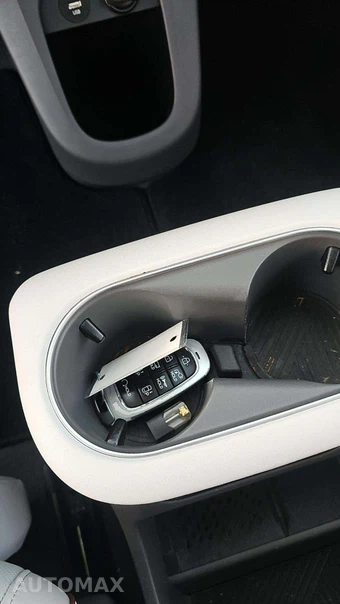 2023 Hyundai IONIQ 5 Limited - miniatura 18