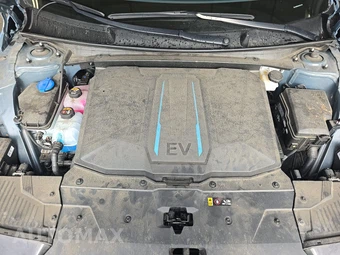 2023 Hyundai IONIQ 5 Limited - miniatura 15