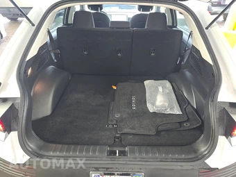2023 Hyundai IONIQ 5 SE - miniatura 16