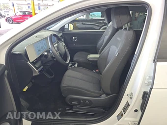 2023 Hyundai IONIQ 5 SE - miniatura 7