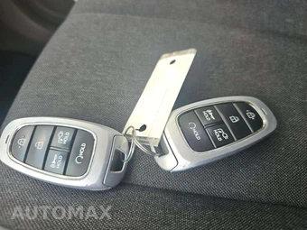 2023 Hyundai IONIQ 5 SE - miniatura 5