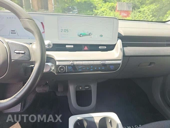 2023 Hyundai IONIQ 5 SE - miniatura 7