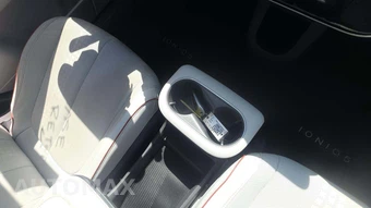 2023 Hyundai IONIQ 5 SEL - miniatura 18