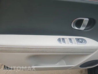 2023 Hyundai IONIQ 5 SEL - miniatura 9