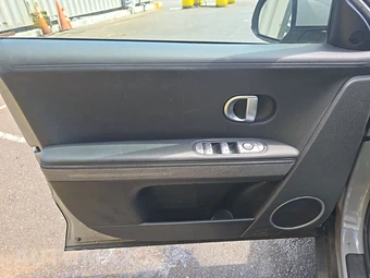 2023 Hyundai IONIQ 5 SEL - miniatura 9