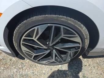 2023 Hyundai IONIQ 6 SEL - miniatura 17