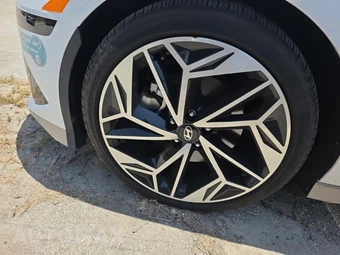 2023 Hyundai IONIQ 6 SEL - miniatura 17