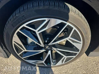 2023 Hyundai IONIQ 6 SEL - miniatura 17