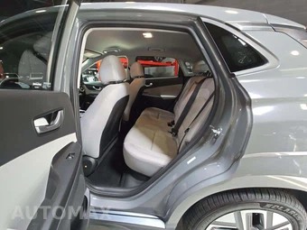 2023 Hyundai Kona Electric SE - miniatura 13