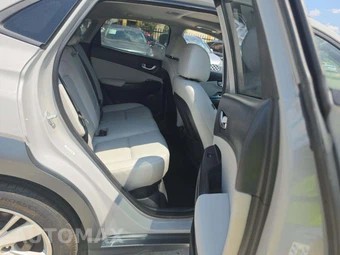 2023 Hyundai Kona Limited - miniatura 13