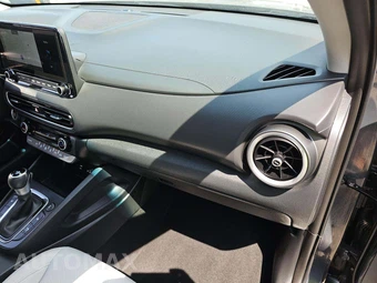 2023 Hyundai Kona Limited - miniatura 16
