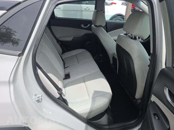 2023 Hyundai Kona Limited - miniatura 16
