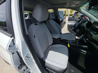 2023 Hyundai Kona SEL - miniatura 18