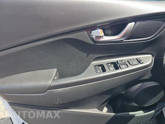 2023 Hyundai Kona SEL - miniatura 9