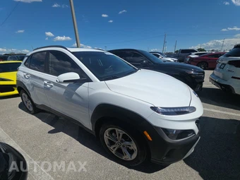 2023 Hyundai Kona SEL - miniatura 3